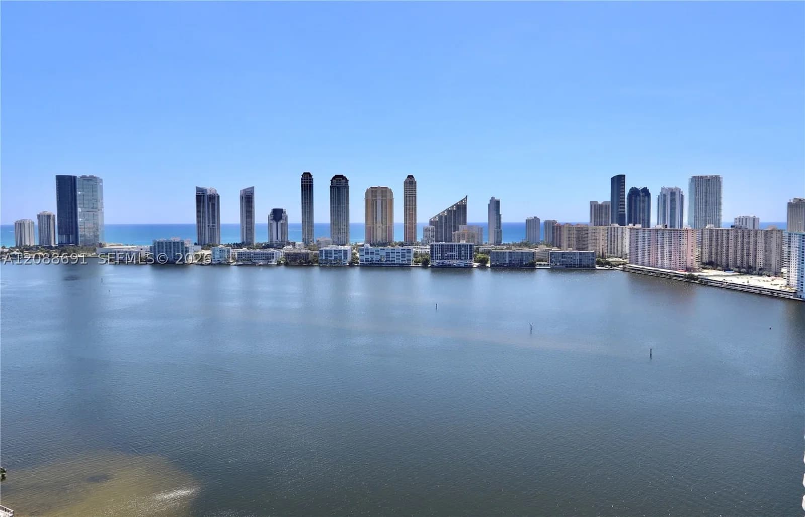 3+1 Condo — 4000 Island Blvd #2204, Aventura, FL 33160