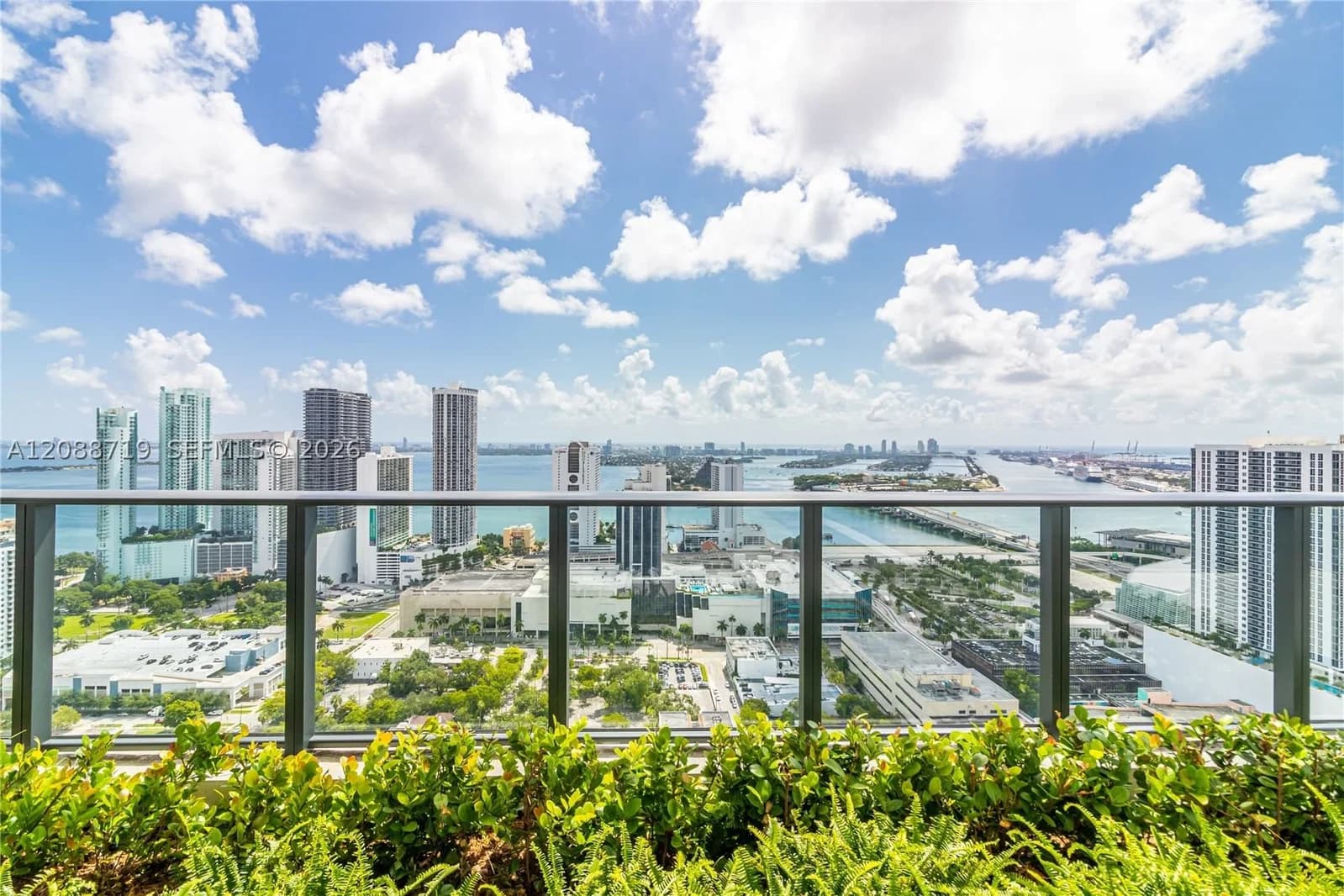 2-bedroom Condo — 1600 1st Ave #2016, Miami, FL 33132