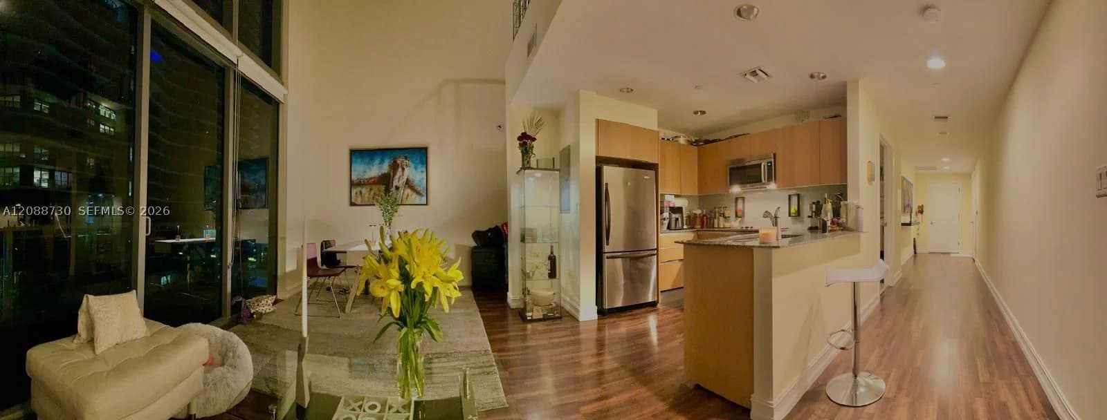 1-bedroom Condo — 1050 Brickell Ave #3216, Miami, FL 33131