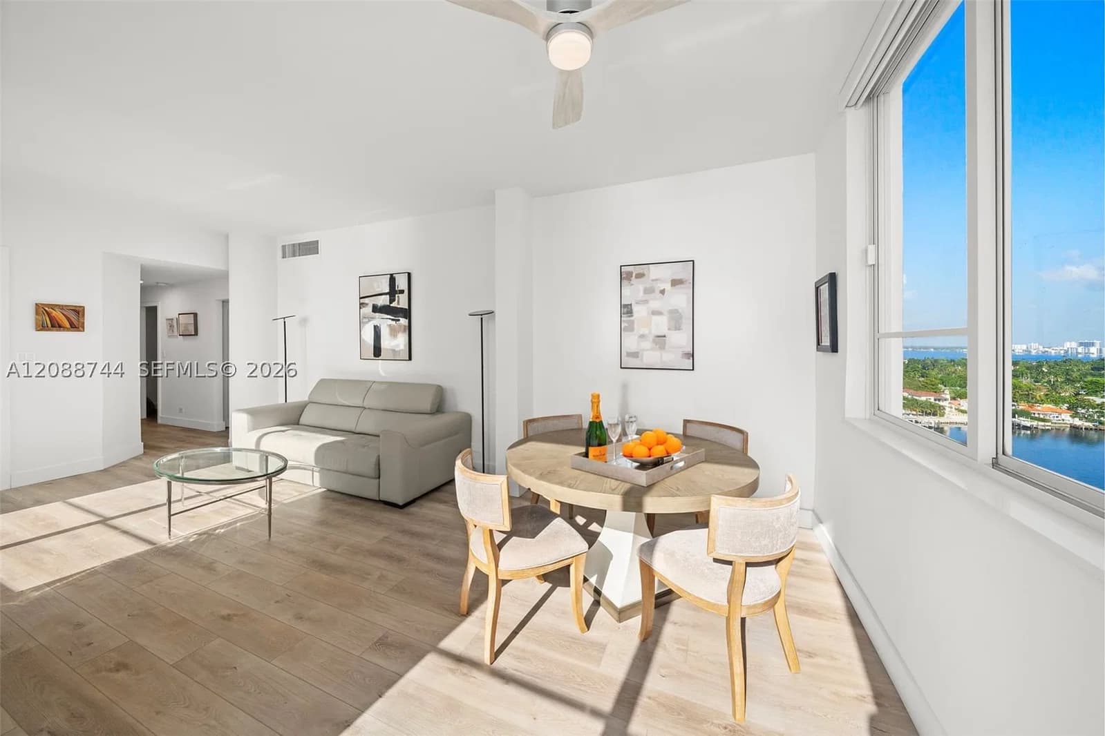 2-bedroom Condo — 5005 Collins Ave #1525, Miami Beach, FL 33140
