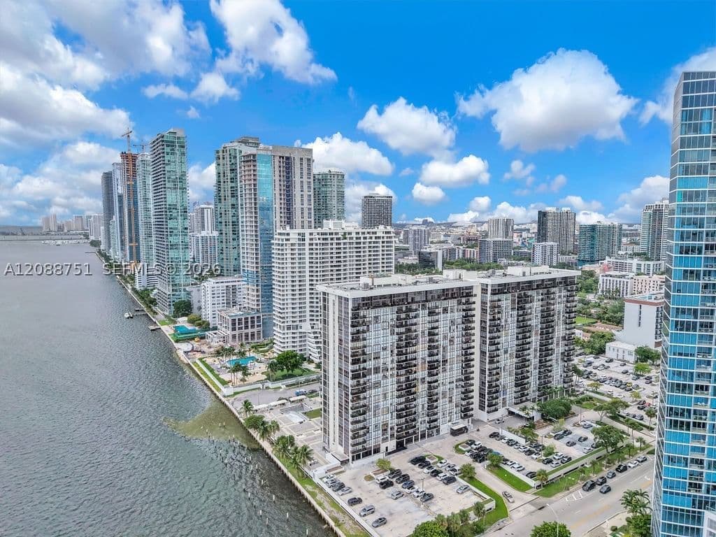 1-bedroom Condo — 600 36th St #508, Miami, FL 33137