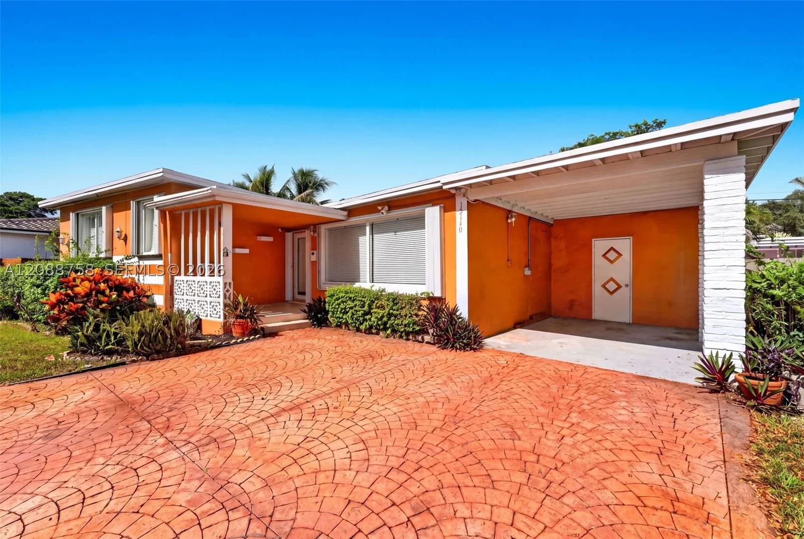 3+1 Müstakil ev — 12140 Miami Ct, North Miami, FL 33161