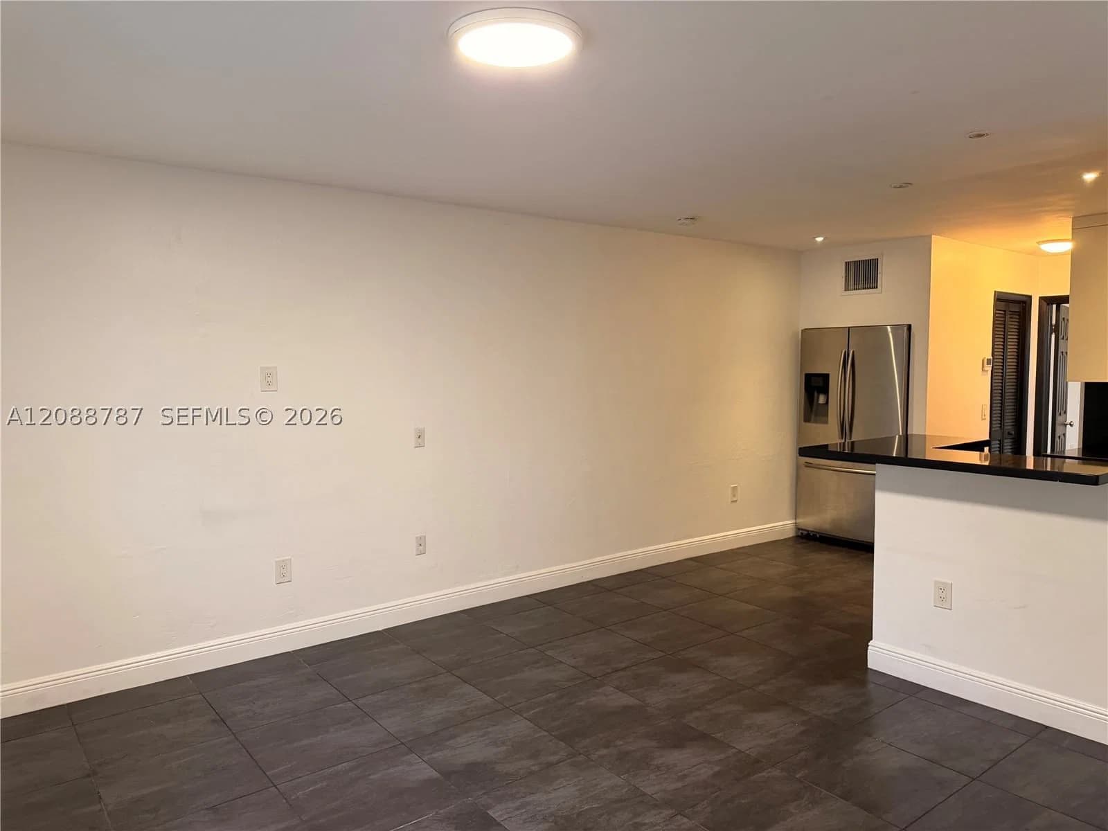 1+1 Mülk — 3040 27th St #3042, Miami, FL 33142
