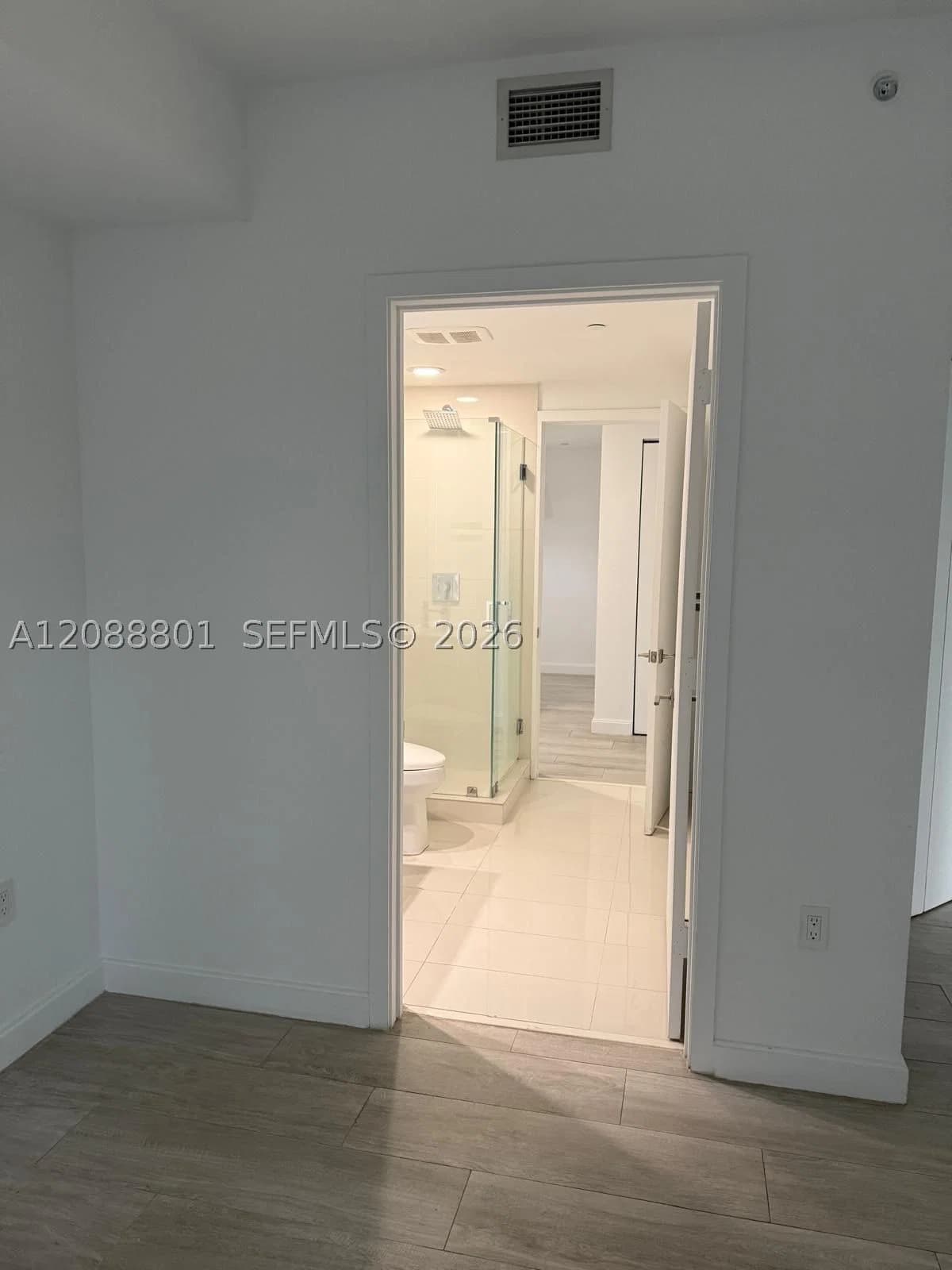 2+1 Condo — 55 9th St #2401, Miami, FL 33130