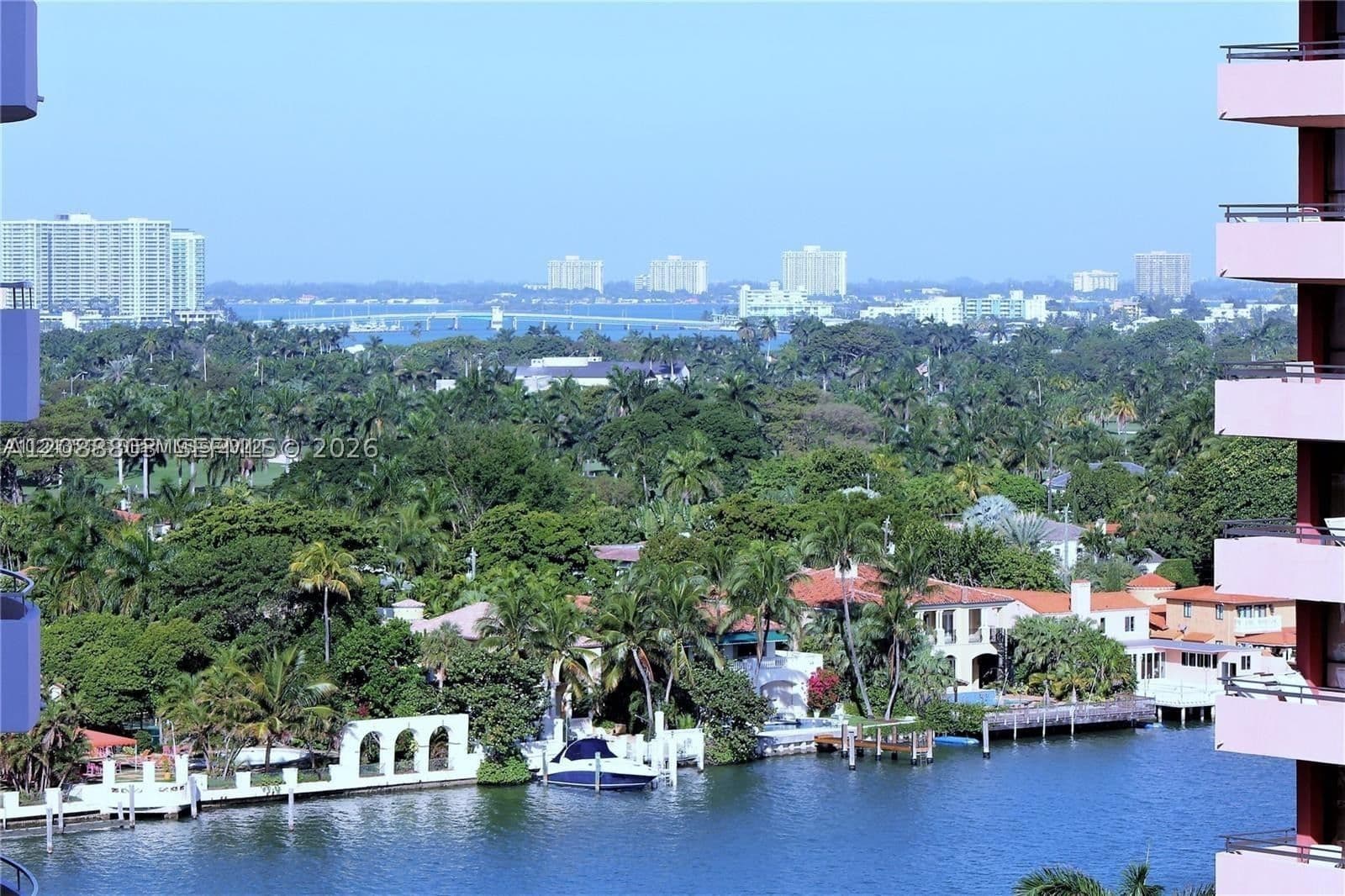 1+1 Condo — 5161 Collins Ave #1710, Miami Beach, FL 33140