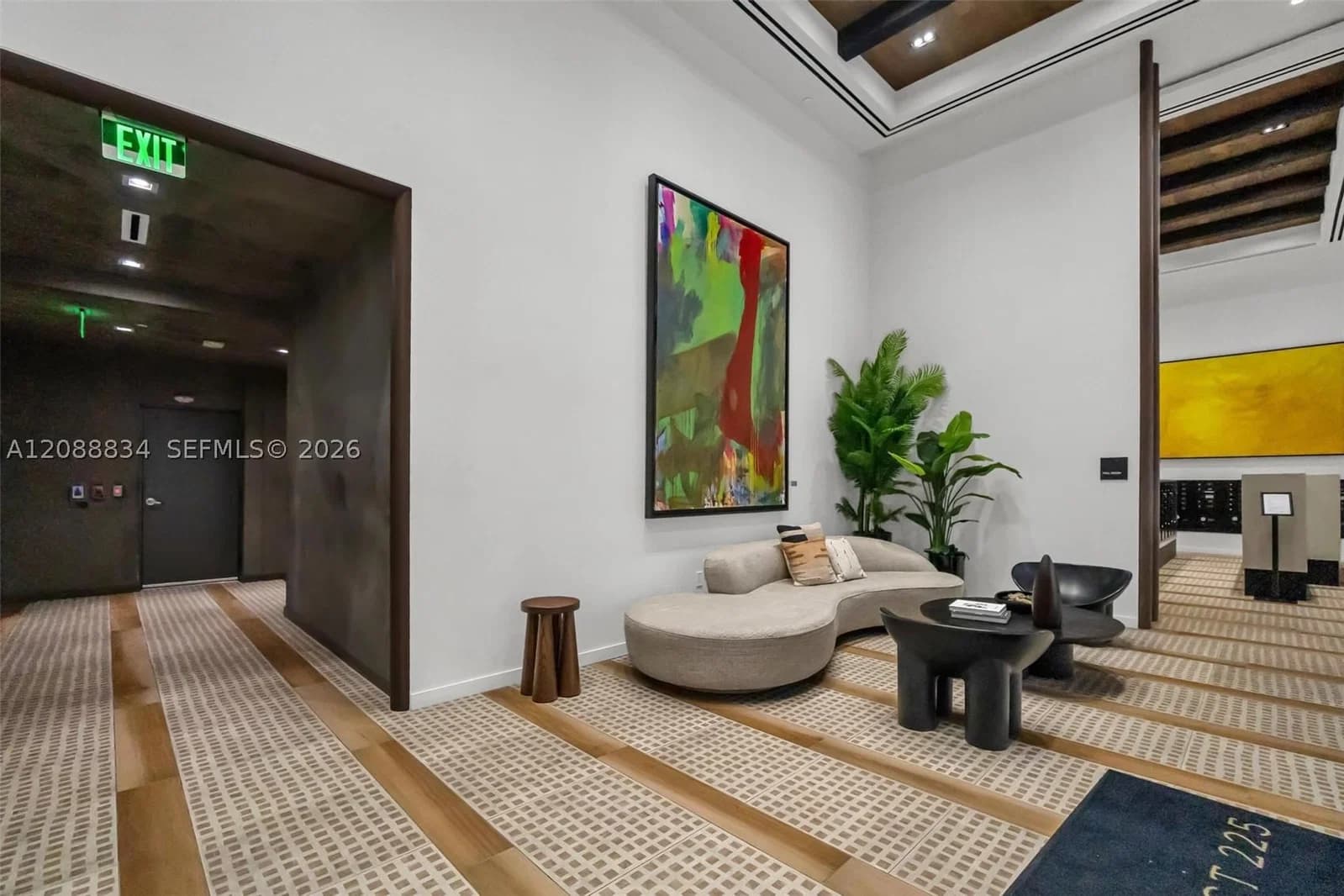Condo — 225 Miami Ave #2208, Miami, FL 33128