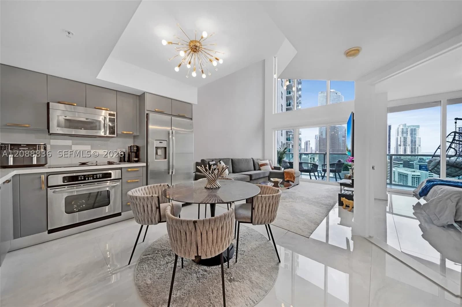 2+1 Condo — 41 5th St #1407, Miami, FL 33131
