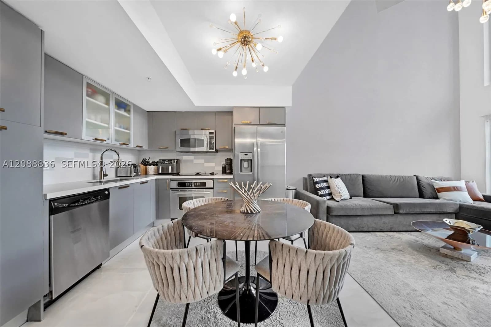 2+1 Condo — 41 5th St #1407, Miami, FL 33131