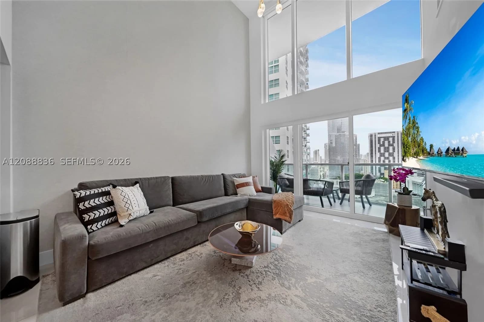 2+1 Condo — 41 5th St #1407, Miami, FL 33131
