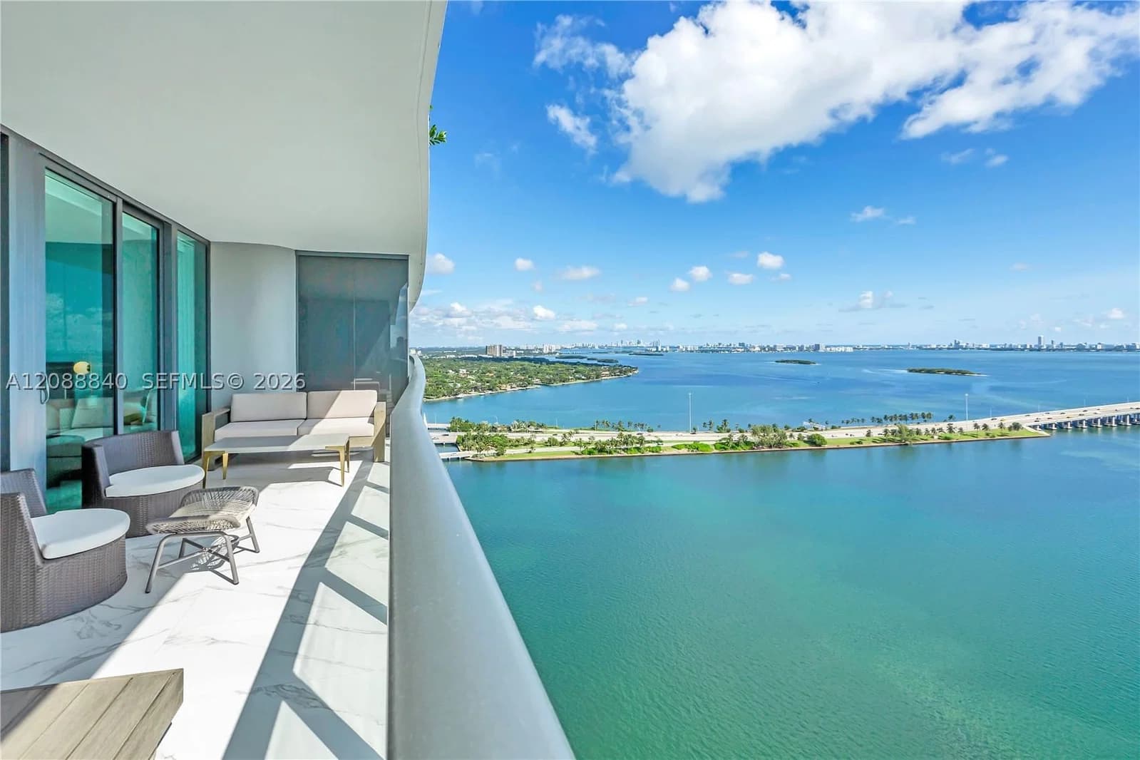 3-bedroom Condo — 3131 7th Ave #2903, Miami, FL 33137