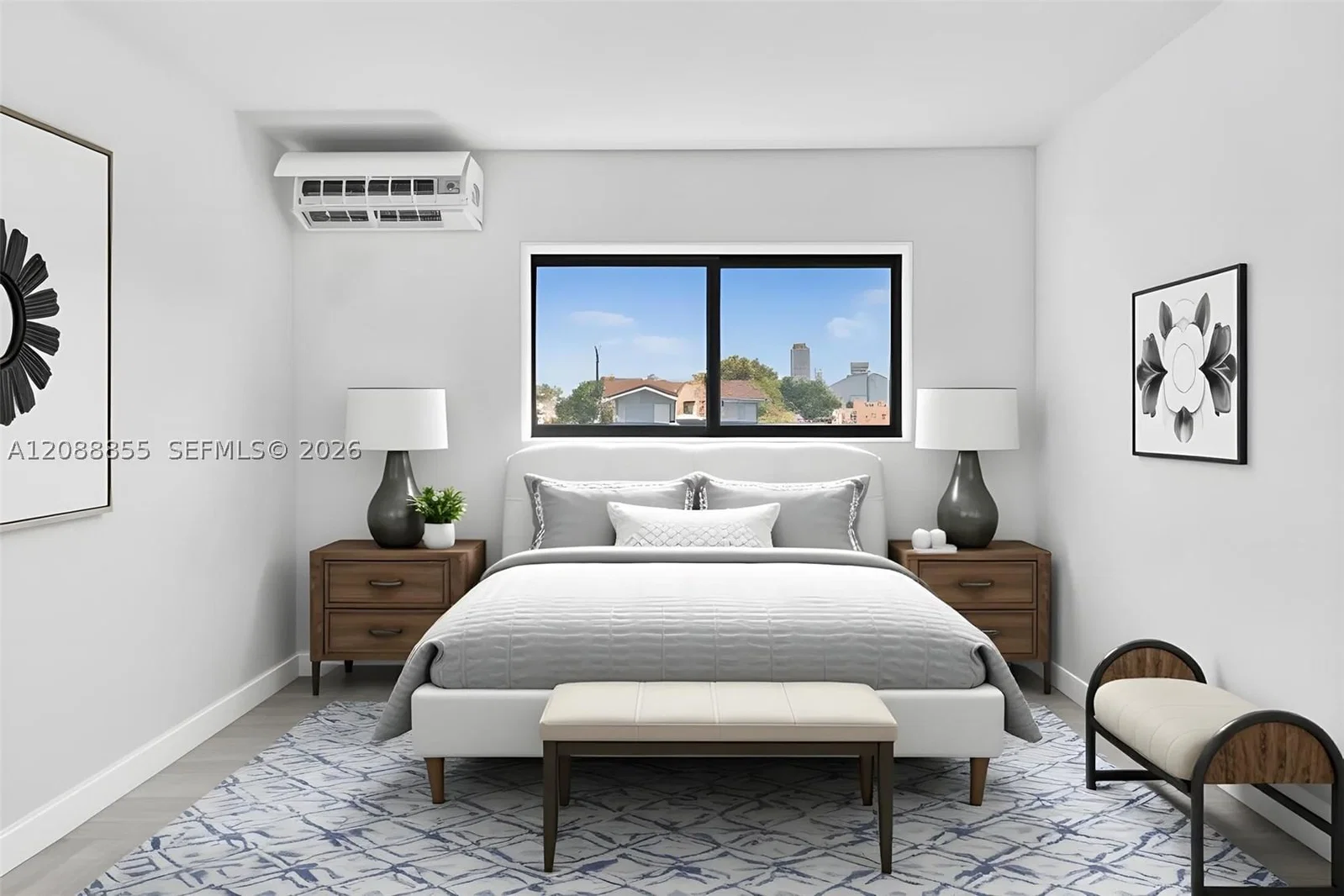 Mülk — 1027 3rd St, Miami, FL 33130