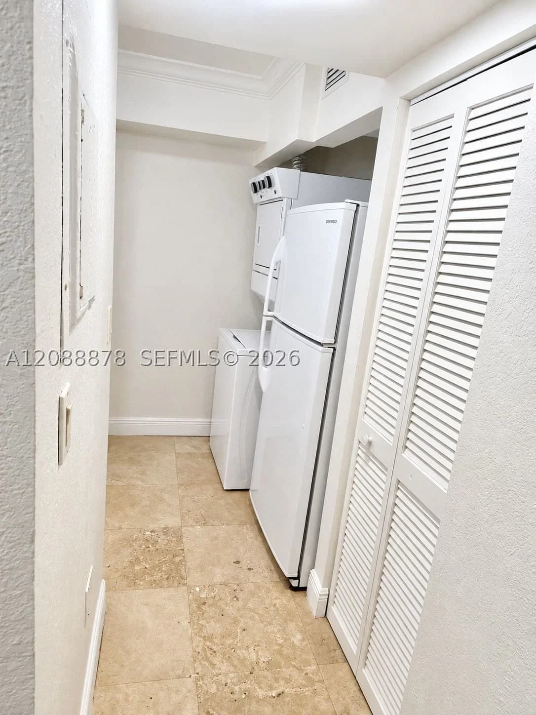 2+1 Condo — 8240 149th Ct #7-102, Miami, FL 33193