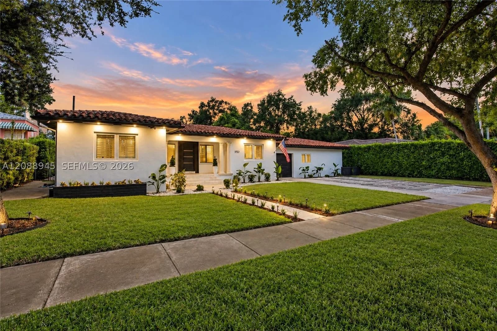 3+1 Müstakil ev — 1550 Trevino Ave, Coral Gables, FL 33134
