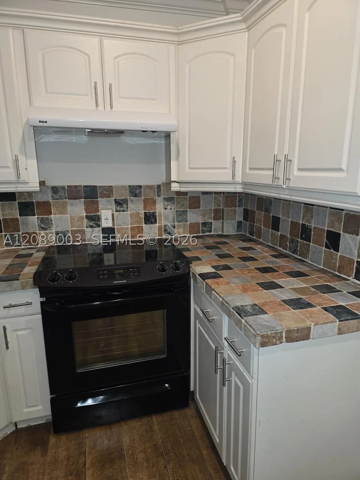 2+1 Condo — 1460 Ocean Dr #201, Miami Beach, FL 33139