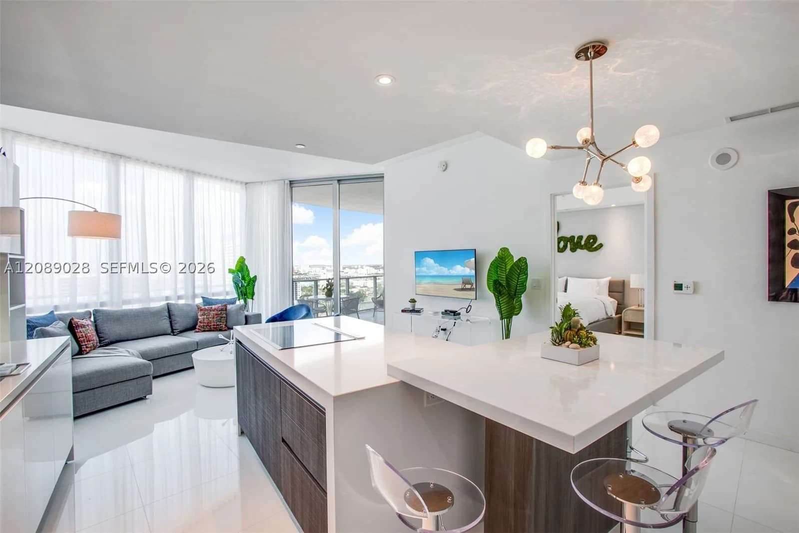 1+1 Condo — 851 1 #1810, Miami, FL 33132