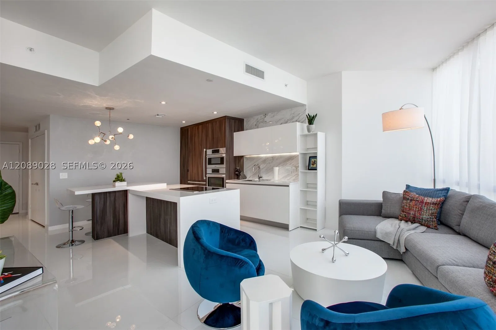 1+1 Condo — 851 1 #1810, Miami, FL 33132