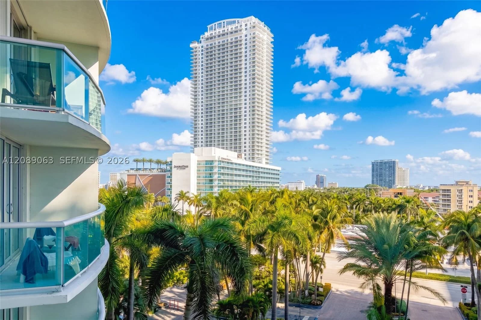 1+1 Condo — 3901 Ocean Dr #6S, Hollywood, FL 33019