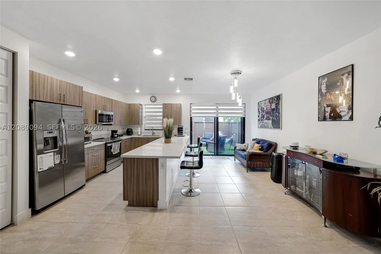 3+1 Townhouse — 15809 91st Ct, Miami Lakes, FL 33018