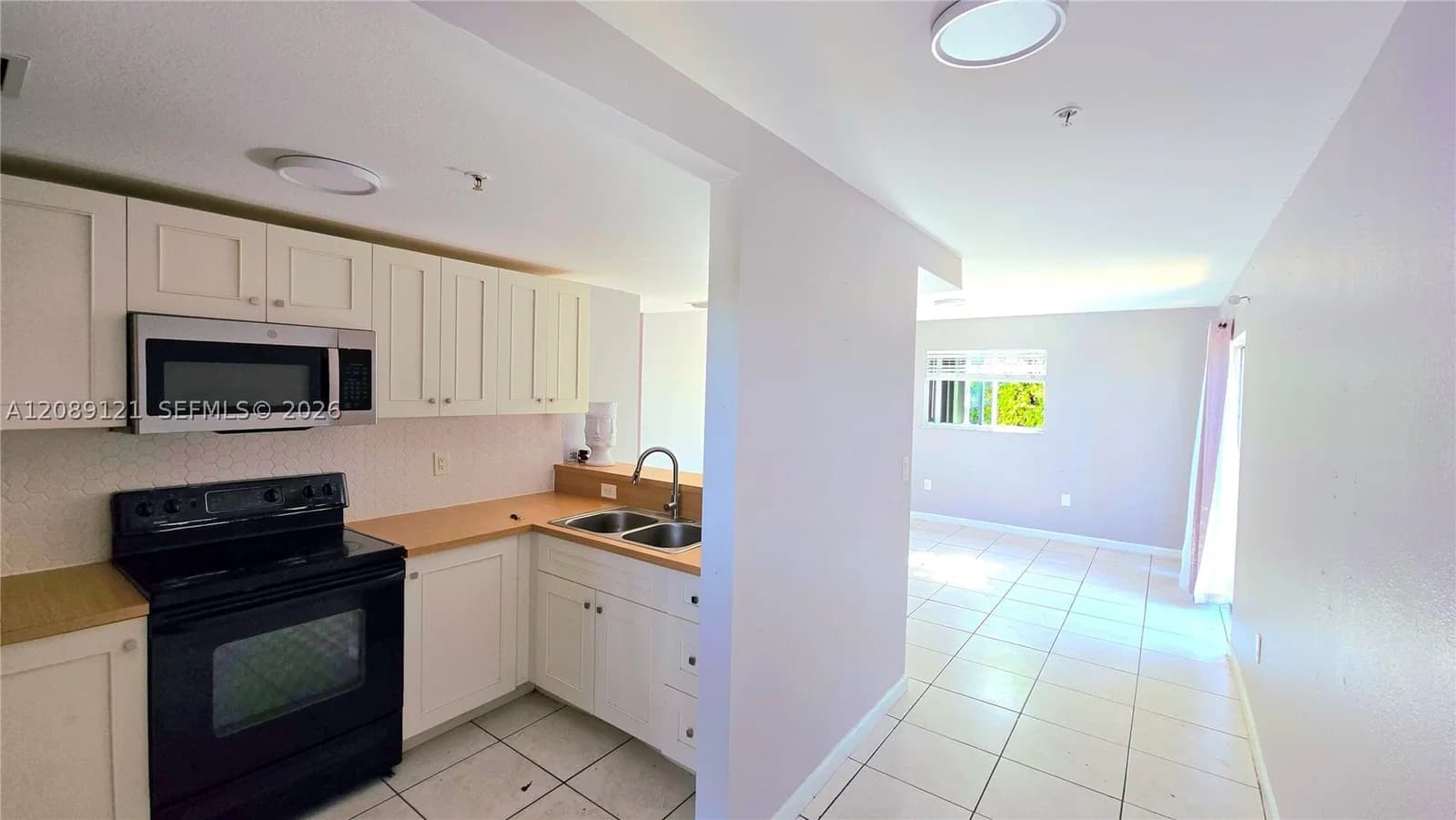 2-bedroom Condo — 328 12th Ave #12, Miami, FL 33128