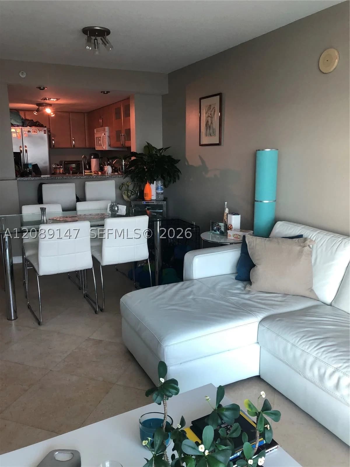 1-bedroom Condo — 2101 Brickell Ave #2703, Miami, FL 33129