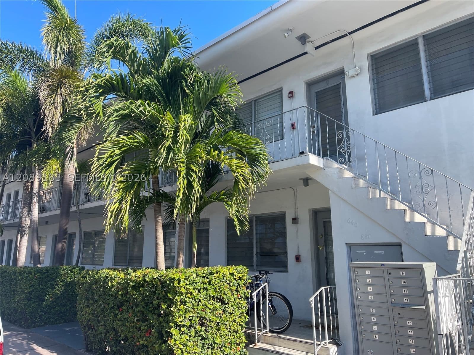 1-bedroom Condo — 761 Euclid Ave #10, Miami Beach, FL 33139