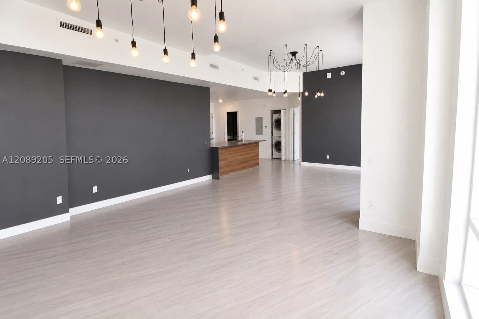 1-bedroom Condo — 601 27th St #1806, Miami, FL 33137