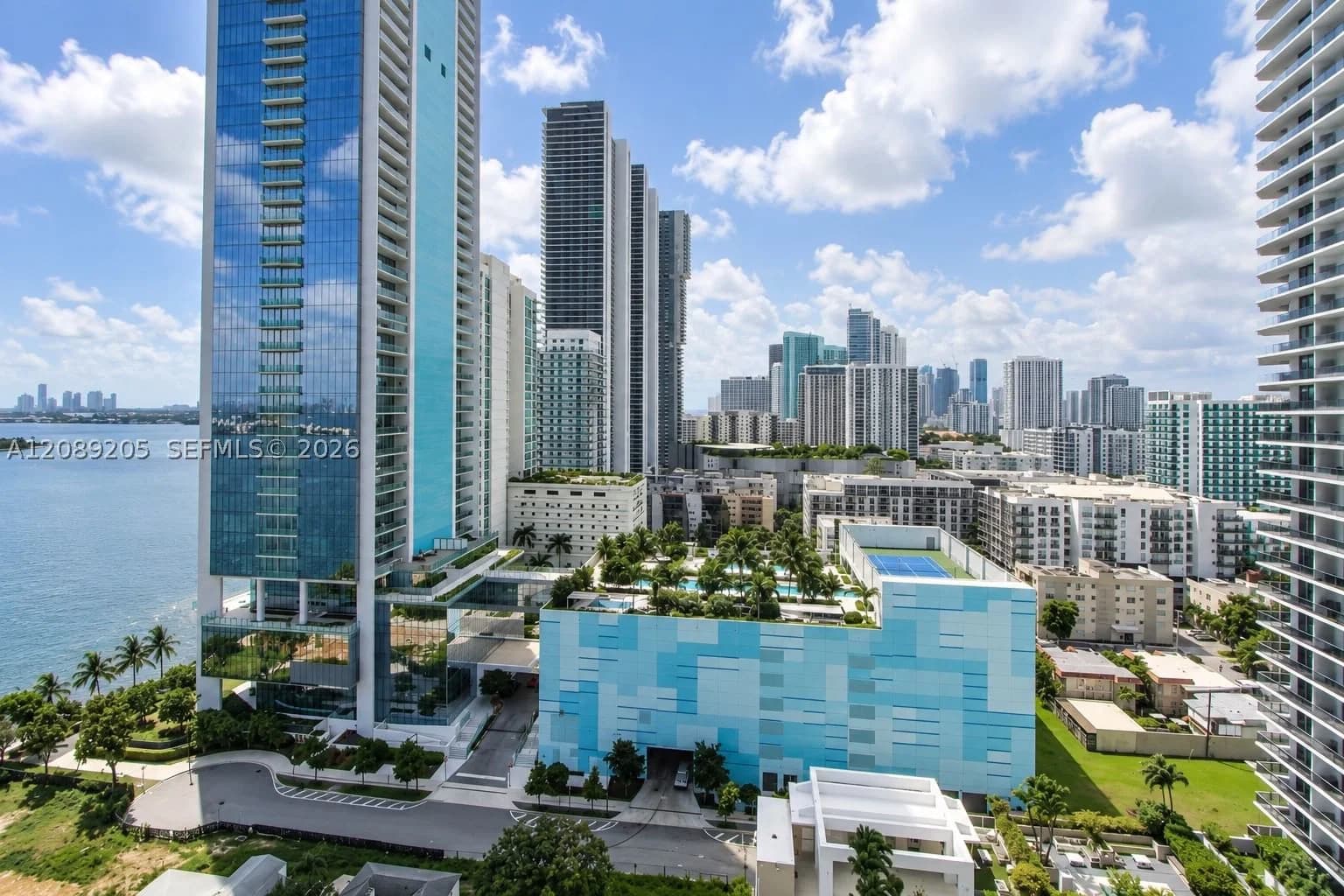1-bedroom Condo — 601 27th St #1806, Miami, FL 33137