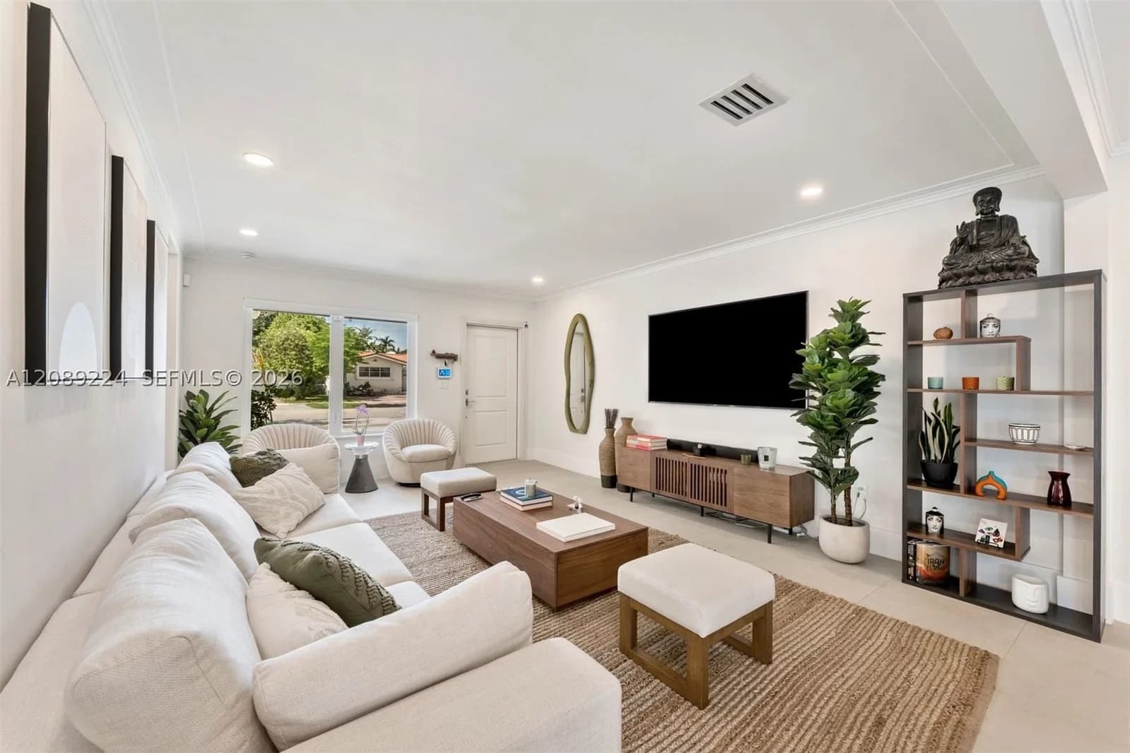 3+1 Müstakil ev — 45 Palermo Ave, Coral Gables, FL 33134