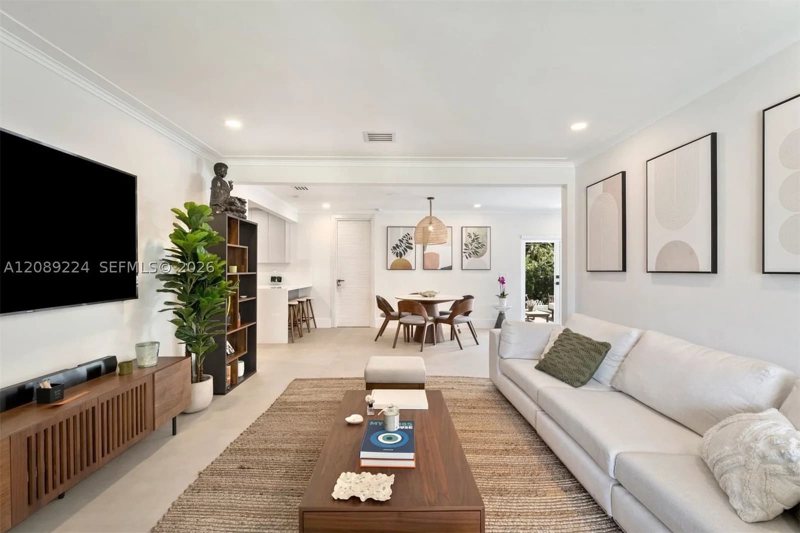 3+1 Müstakil ev — 45 Palermo Ave, Coral Gables, FL 33134