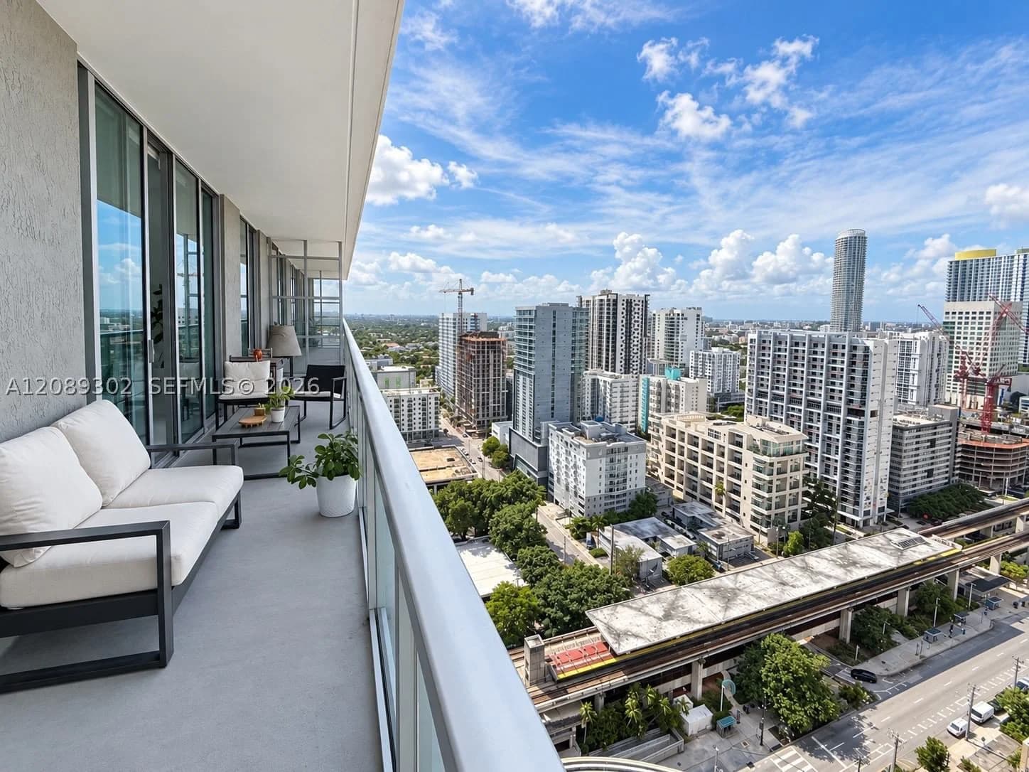 2+1 Condo — 79 12 ST #2910, Miami, FL 33130