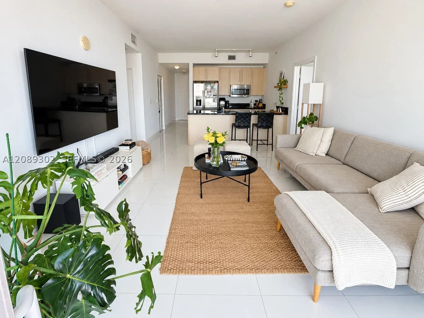 2+1 Condo — 79 12 ST #2910, Miami, FL 33130