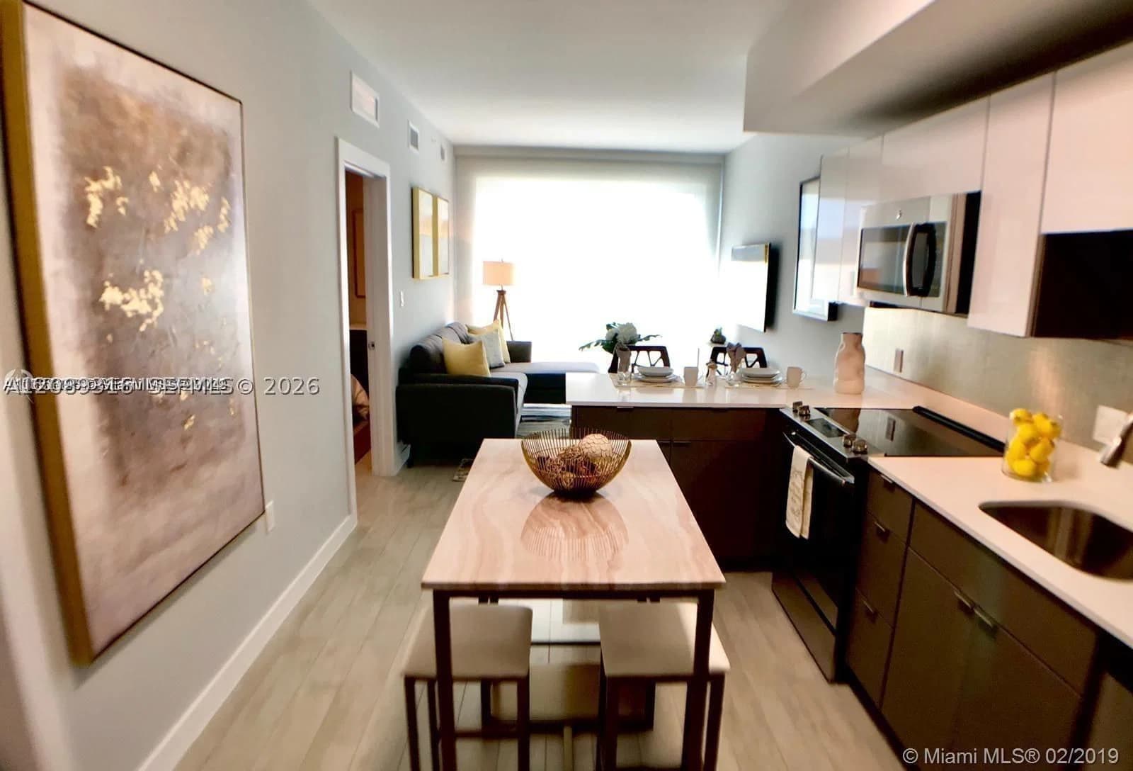 1-bedroom Condo — 321 26th St #711, Miami, FL 33137