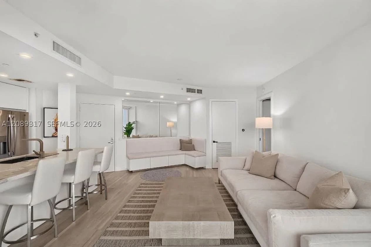 1+1 Condo — 2475 Brickell Ave #2401, Miami, FL 33129