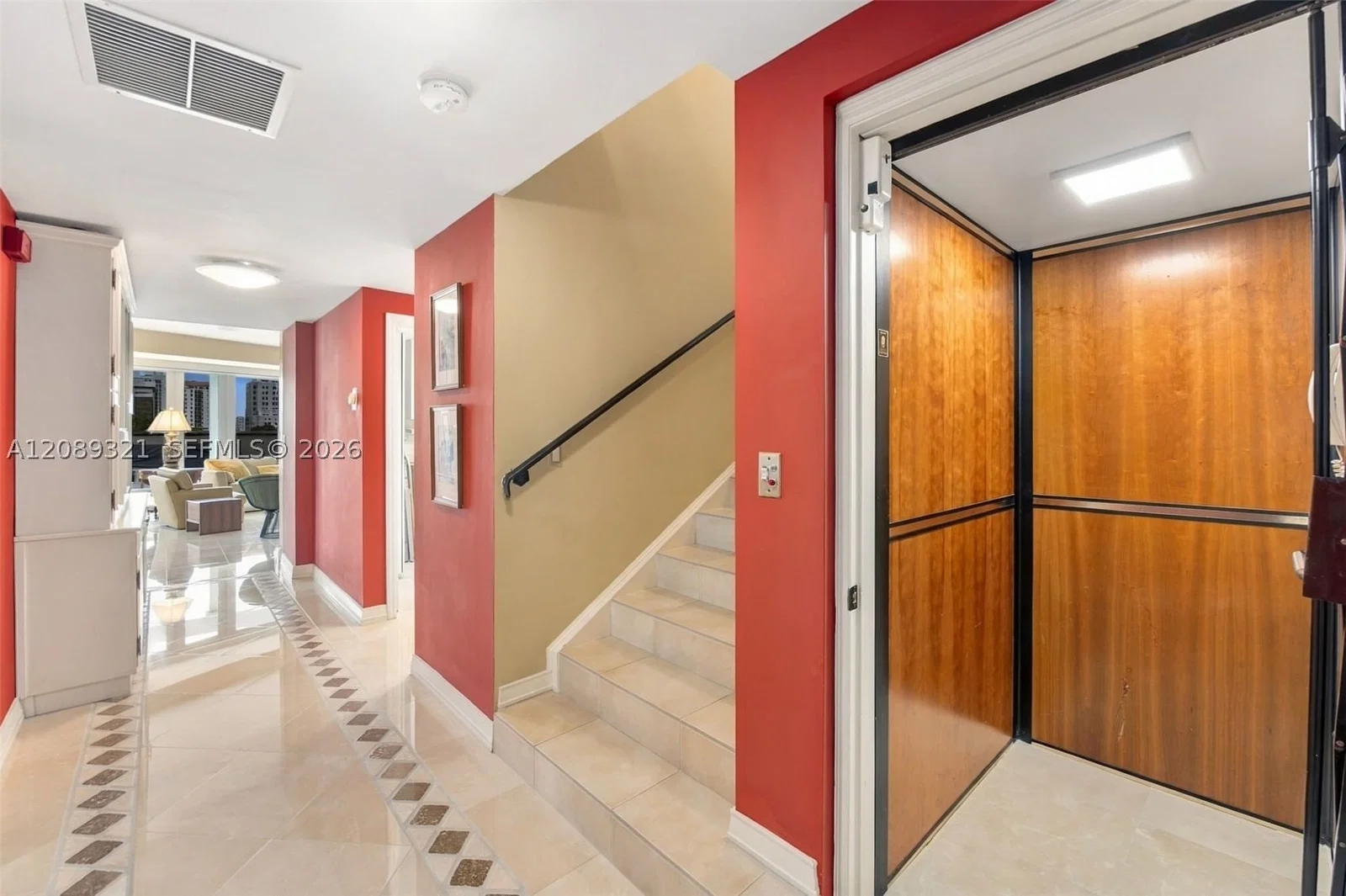4-bedroom Condo — 610 Valencia Ave #502, Coral Gables, FL 33134