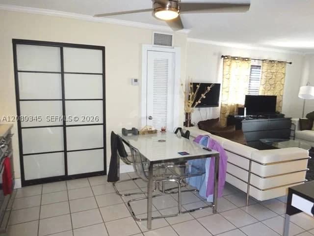 Condo — 1340 Lincoln Rd #809, Miami Beach, FL 33139