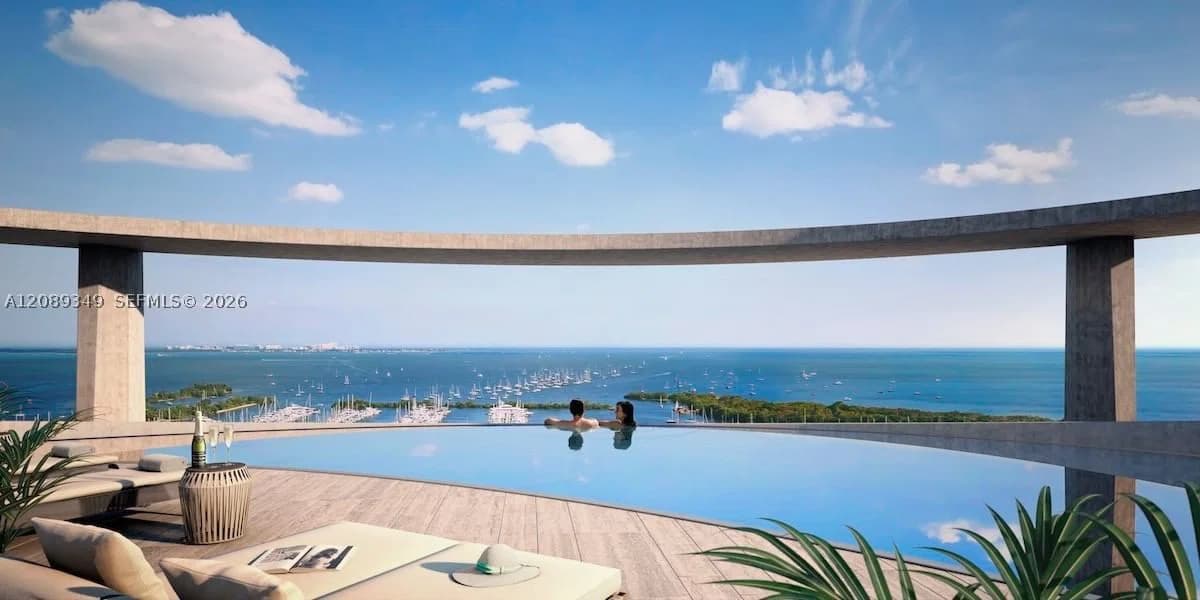 2+1 Condo — 2811 Bayshore Dr #5C, Coconut Grove, FL 33133