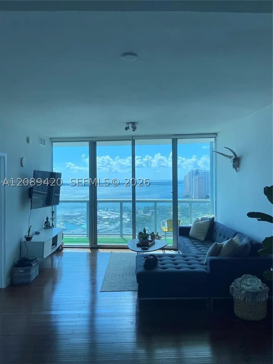 1-bedroom Condo — 888 Biscayne Blvd #3302, Miami, FL 33132