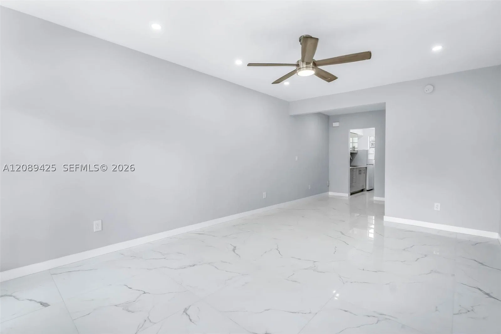 Condo — 635 8th St #205, Miami Beach, FL 33139