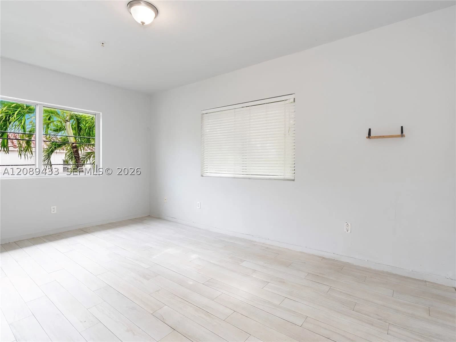 2-bedroom Condo — 820 15th St #205, Miami Beach, FL 33139