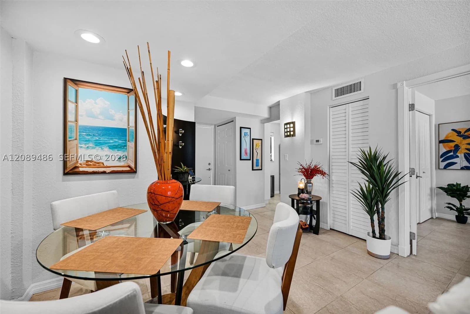 1+1 Condo — 1334 Collins Ave #403, Miami Beach, FL 33139