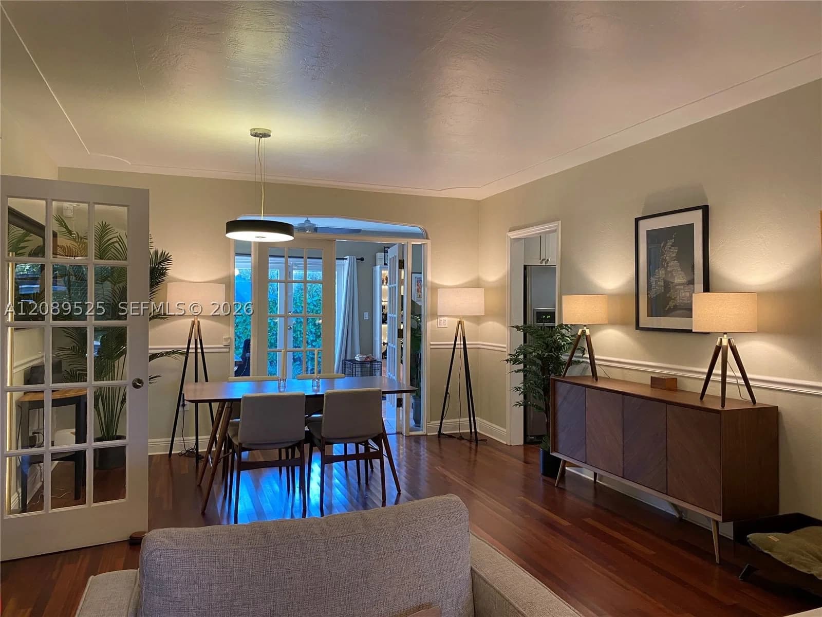 2+1 Müstakil ev — 600 Alminar Ave #-, Coral Gables, FL 33146