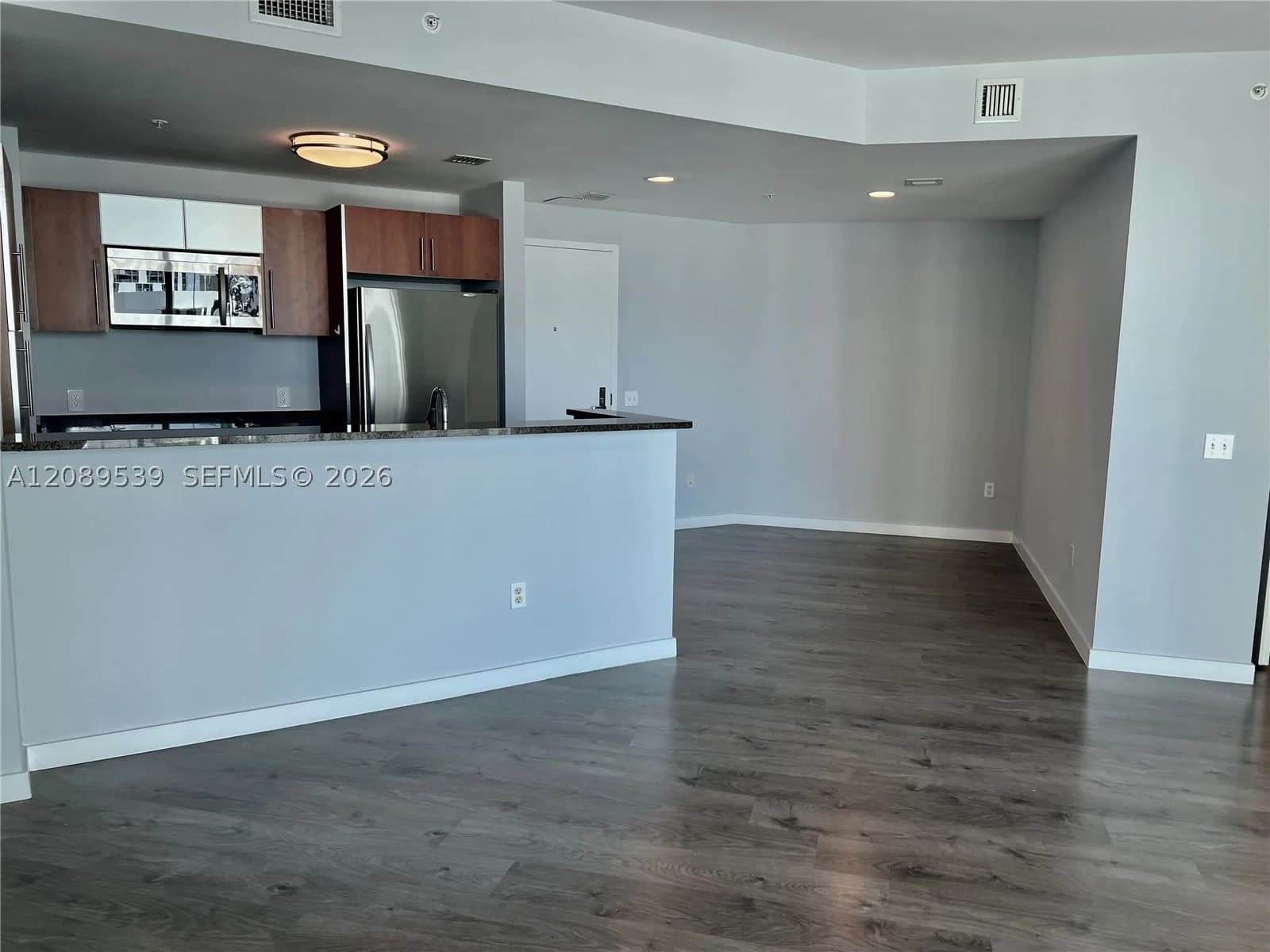 1-bedroom Condo — 300 Biscayne Blvd #2705, Miami, FL 33131