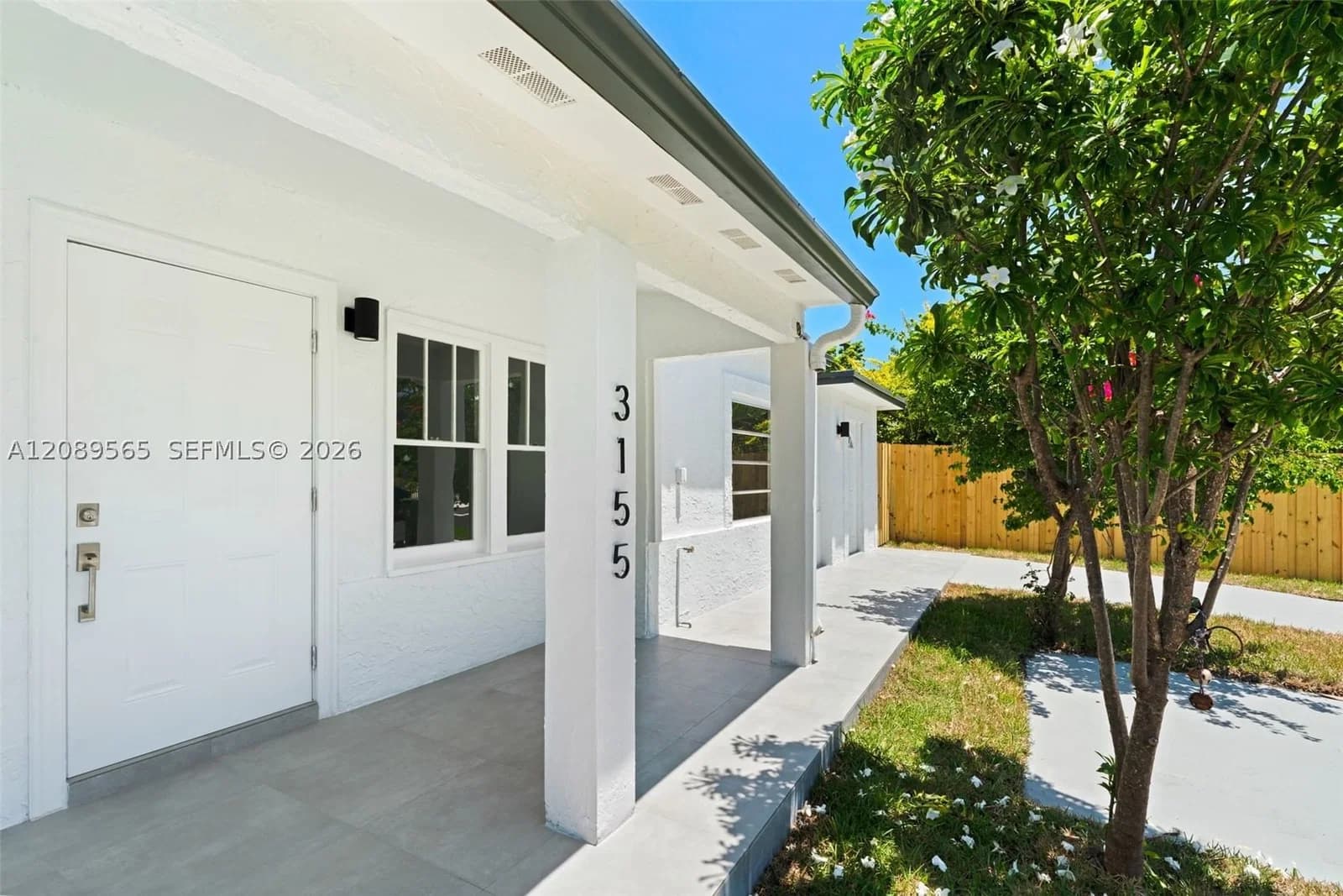 1-bedroom Apartment — 3155 27th Ln #2, Miami, FL 33133