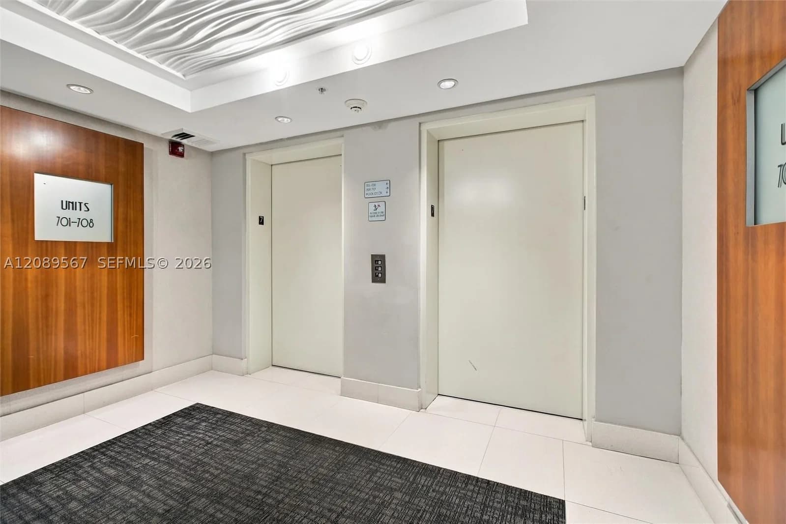 2-bedroom Condo — 41 5th St #710, Miami, FL 33131