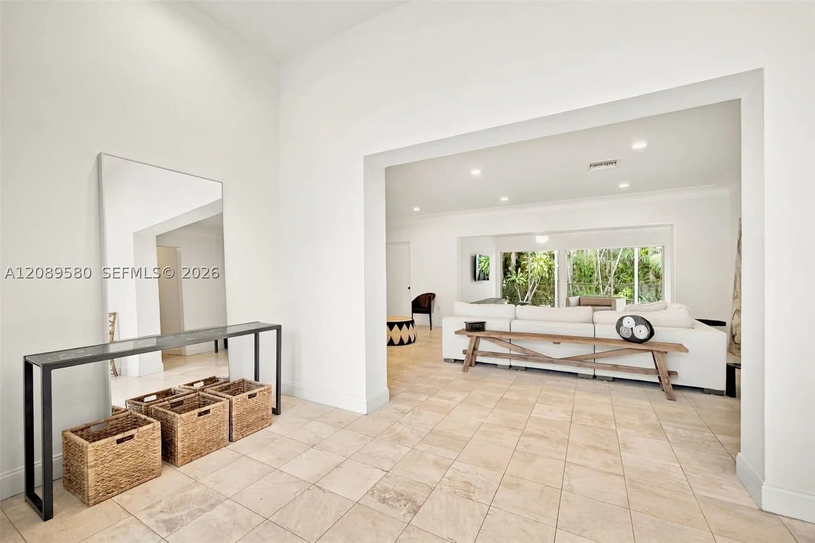 3+1 Müstakil ev — 1325 Blue Rd, Coral Gables, FL 33146