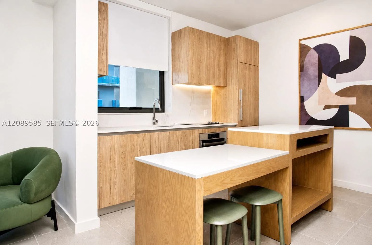 2-bedroom Condo — 11 6th Street #1109, Miami, FL 33132