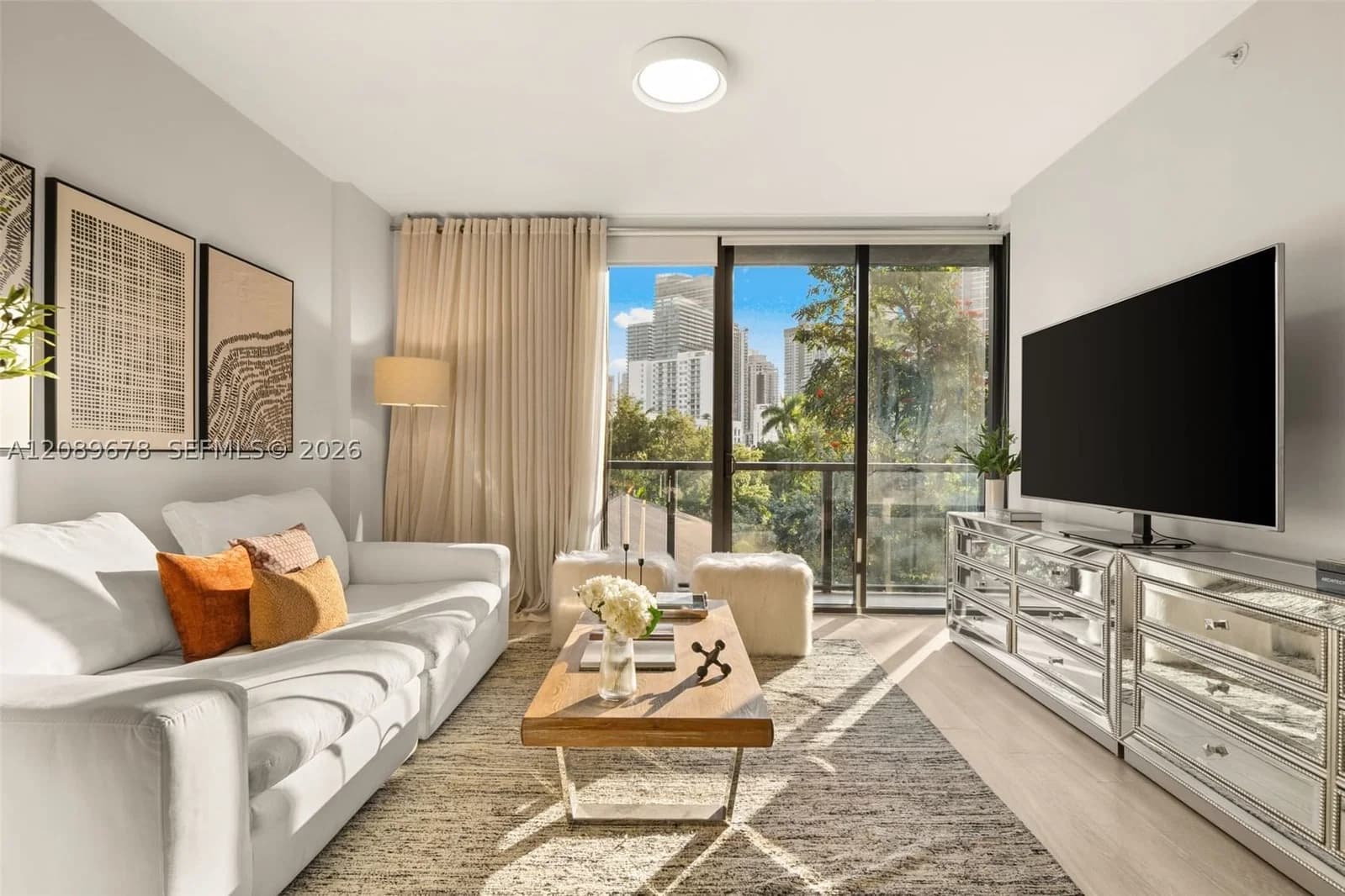 1+1 Condo — 201 17th Rd #511, Miami, FL 33129