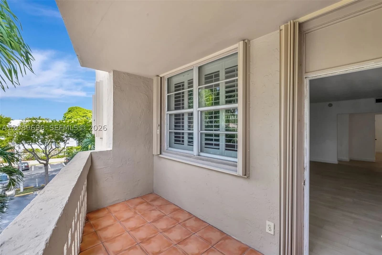 2+1 Condo — 90 Edgewater Dr #327, Coral Gables, FL 33133