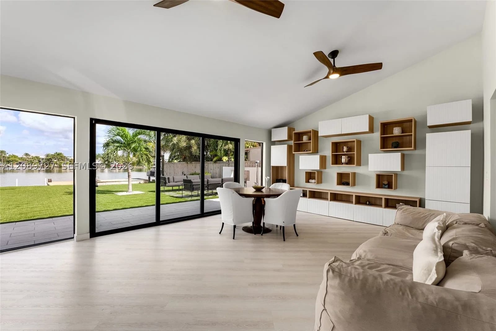 3+1 Müstakil ev — 925 Stillwater Dr #., Miami Beach, FL 33141