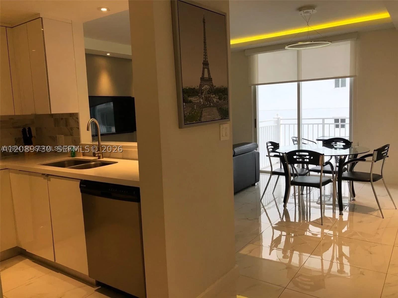 1-bedroom Condo — 185 14th Ter #2001, Miami, FL 33131